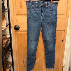 American Eagle Outfitters High-Rise Jeggings